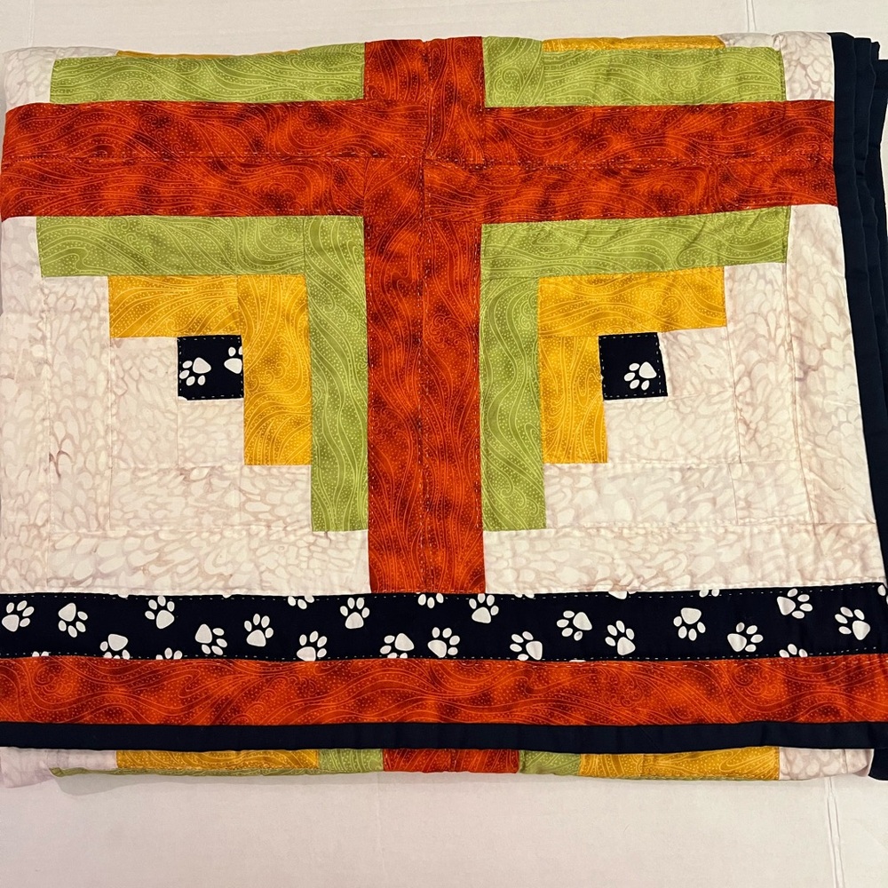 Crib Size Penn State Quilt-EUC